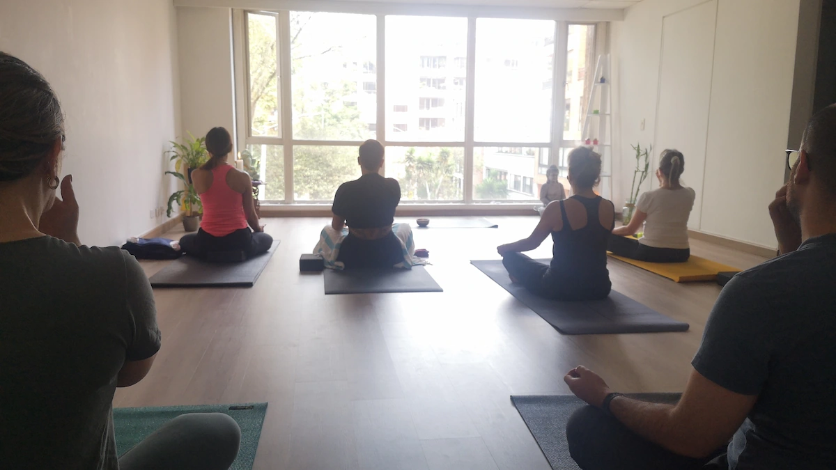 Primer plano de clase de prueba en Atmaia