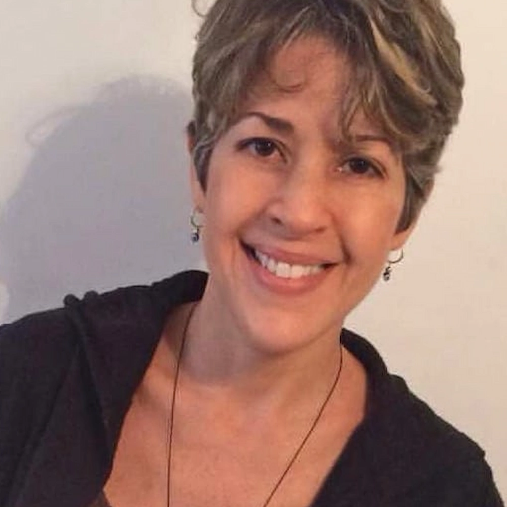 Retrato de Bibiana Yepes(Bibi), profesora de Ashtanga y Mysore en Atmaia Yoga Bogotá